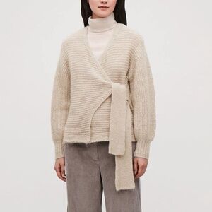 COS Chunky Wool Mohair Wrap Cardigan large knit fuzzy beige relaxed fit sweater